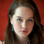 Anna Popplewell