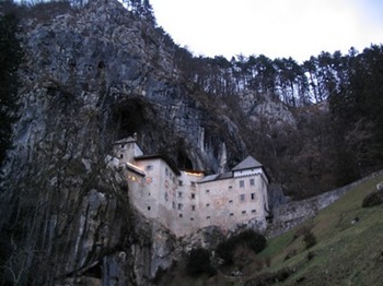 cave_castle_slovenia_01