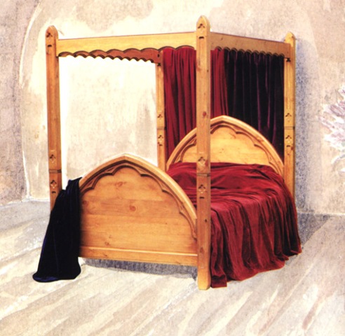 [bed-gothique-4poster[5].jpg]