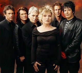 blondie_wideweb__430x380