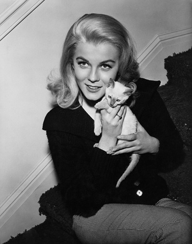 [Annex-Ann-Margret_57[5].jpg]