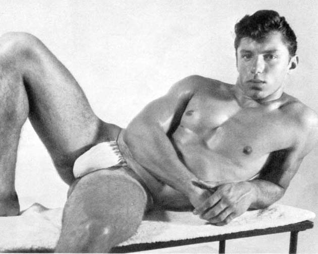 [POSING93[2].jpg]
