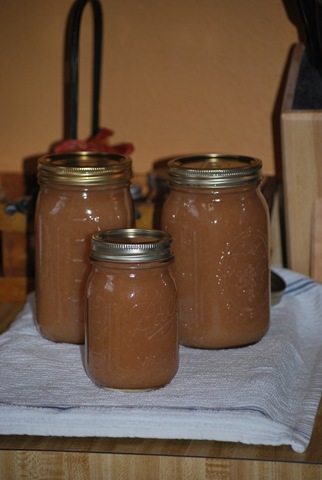 [fall canning 2010 006[2].jpg]