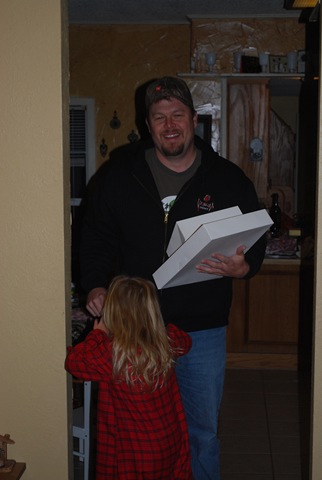 [Dadwith donutsdy[2].jpg]