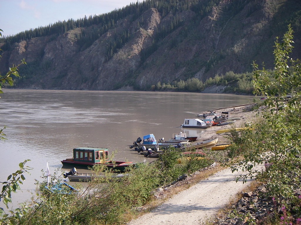 [AK09 Leg 15, Whitehorse to Dawson City 045[4].jpg]