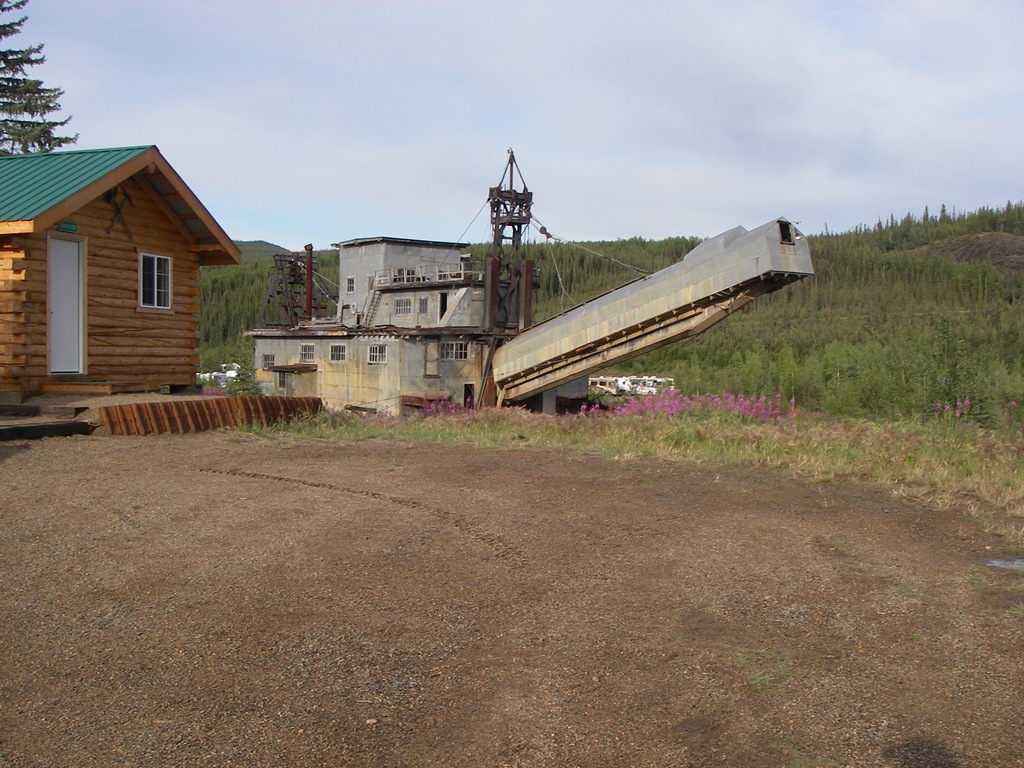 [AK 09 Leg 16, Dawson City to Chicken 032[4].jpg]