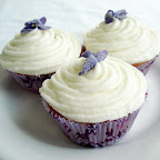 Kókuszlikőrmázas-ibolyás muffin 