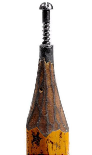 Скульптуры на стержне карандаша