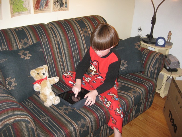 [huggybearvisit_0014[2].jpg]