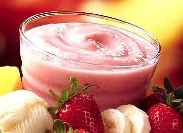 [smoothie_fresa_platano370[3].jpg]