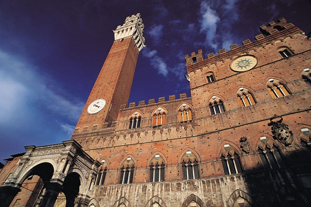 [33_siena[4].jpg]