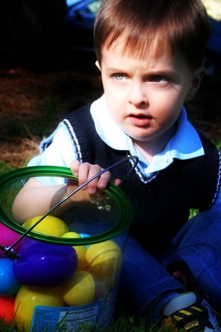 [Easter Egg Hunt3[4].jpg]