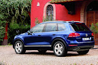 фото Volkswagen Touareg 2011-12.jpg