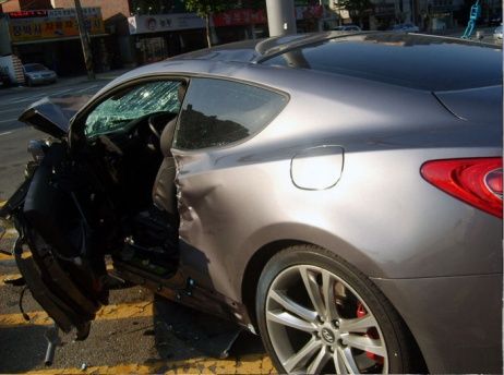 [Hyundai_Genesis_Coupe_2.jpg]