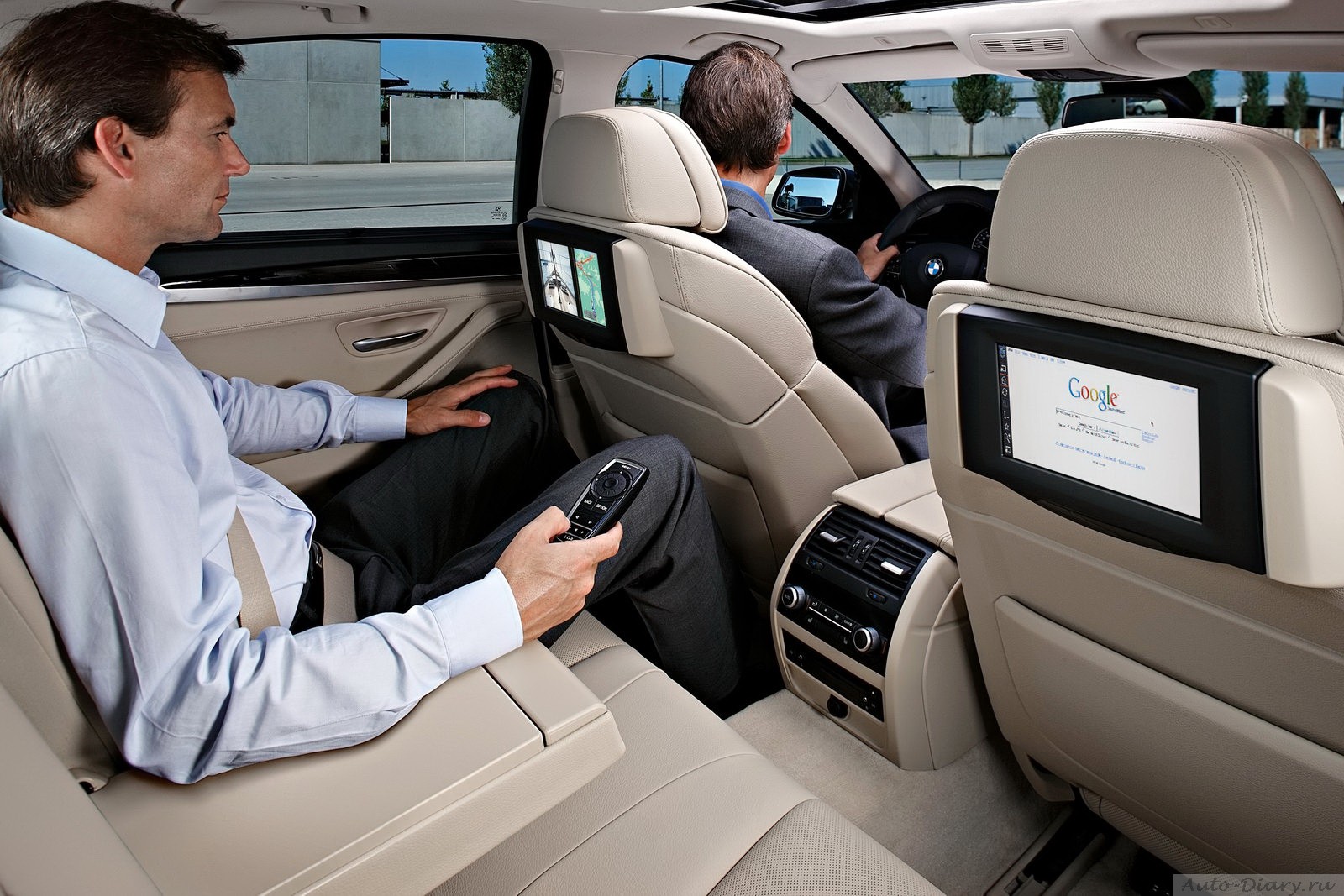 [2010-bmw-5-serii-sedan-34.jpg]
