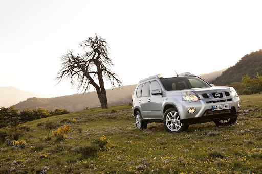 2010-Nissan-X-Trail-5.JPG