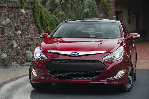 Hyundai-Sonata-Hybrid-7.JPG
