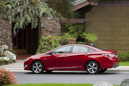 Hyundai-Sonata-Hybrid-5.JPG