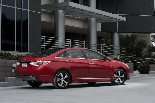 Hyundai-Sonata-Hybrid-3.JPG