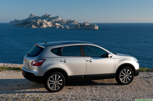auto-diary.ru-2011-Nissan-Qashqai-12.jpg