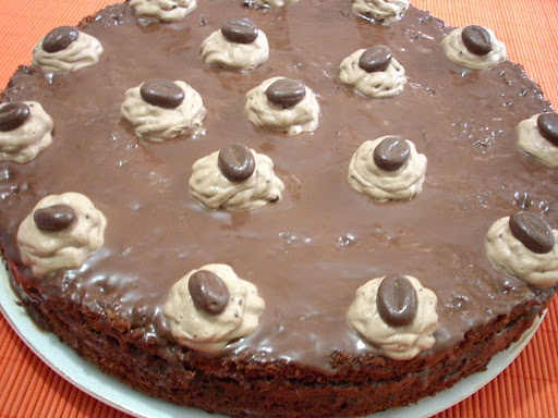 Tort amandina