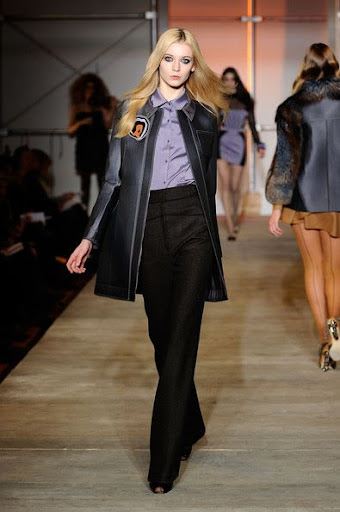 Zac%2BPosen%2BRunway%2BFall%2B2010%2BMBFW%2B vy7O7o  9Bl 2010 Fashion Show: Zac Posen