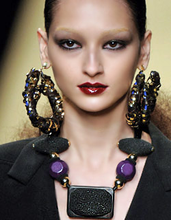 mar09earrings3 250 Spring Trends: Earrings