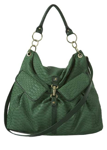 Emerald the shade of summer Wallis0606 465x650 Emerald the shade of summer