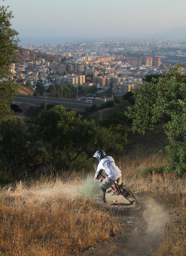 A fine Spanish evening Eamonn Duignan Rocky Mountain NSMB.com