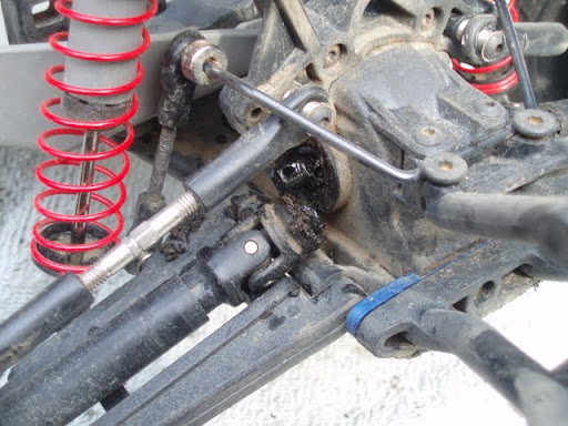 traxxas slash 4x4 differential oil