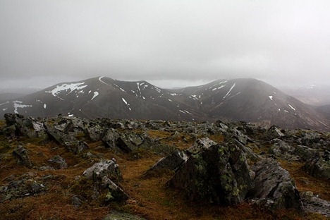 BraighCoireChruinn-bhalgainAndCarNanGabharSmall