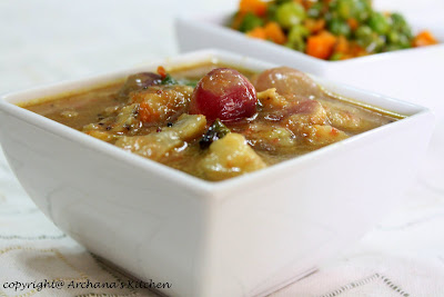 Thakkali Vengayam Sambar
