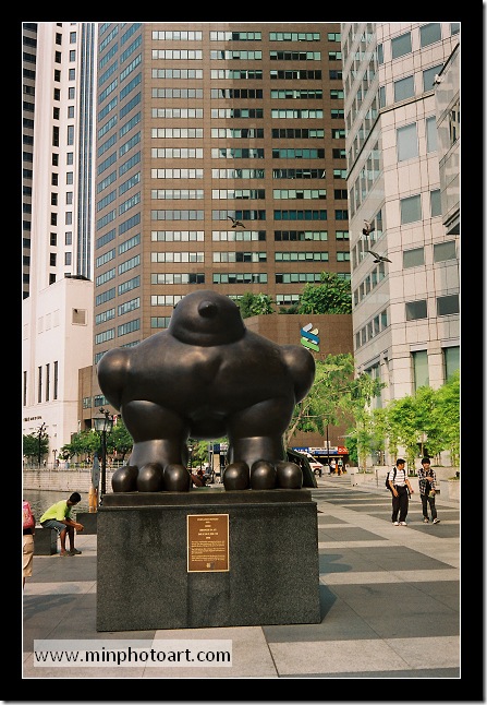 F1000014