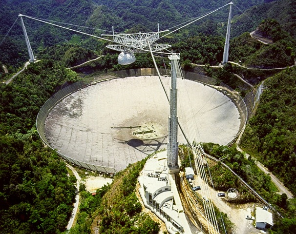 [radiotelescópio de Arecibo[4].jpg]