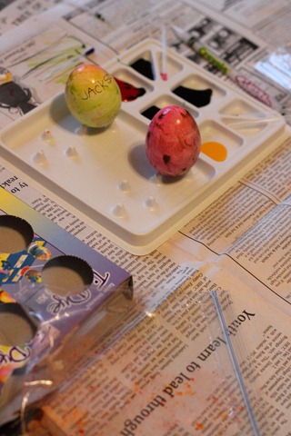 [Coloring Eggs012[3].jpg]