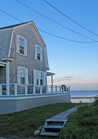 [New England coastal cottage[3].jpg]