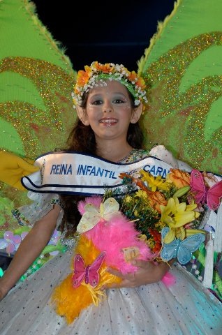 [Reina infantil_2_318x480[3].jpg]