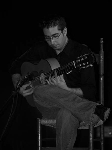 [RUBEN LEVANIEGOS1[3].jpg]