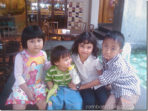 hasya n cousins