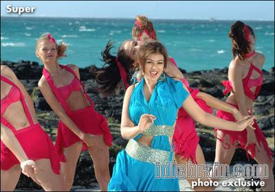 2Ayesha_Takia_-_22.jpg