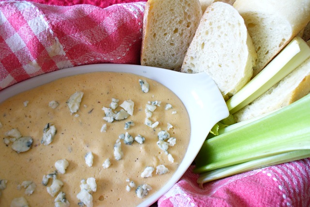 [buffalochickendip2.jpg]