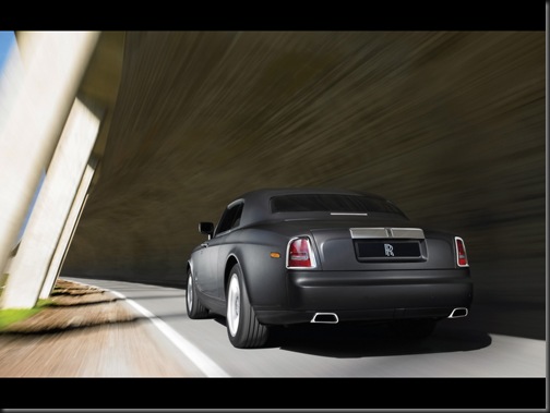 2009-Rolls-Royce-Phantom-Coupe-Rear-Angle-Speed-1280x960