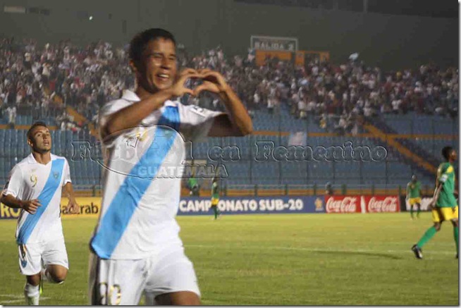 festejo del 2do.gol Lima guatemala