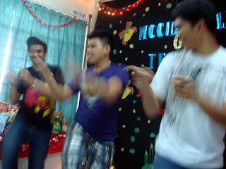 Copy-my-dance Game led by Andrew Calaycay