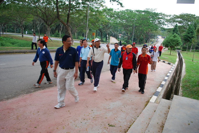Jalan-jalan bersama NC