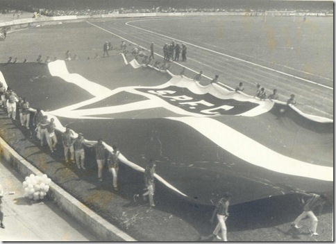 1970 - Inauguração Morumbi - Bandeirão SPFC 02