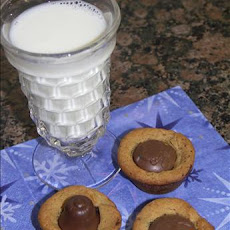 Really Yummy Miniature Chocolate Chip Cookie Cups