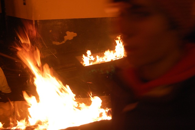 [LEWES Bonfirenight09 257[3].jpg]
