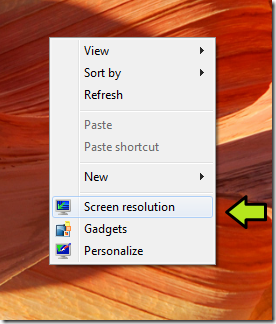 Windows7-right-click-desktop-screen-resolution-option