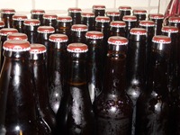 08 - Close-up Bottles
